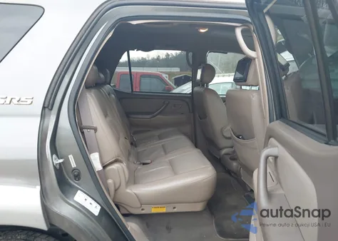 2004 Toyota Sequoia Sr5 V8 from USA, damaged, VIN 5TDBT44A44S206189